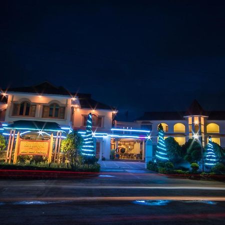 Win Unity Hotel Pyin Oo Lwin Exteriör bild