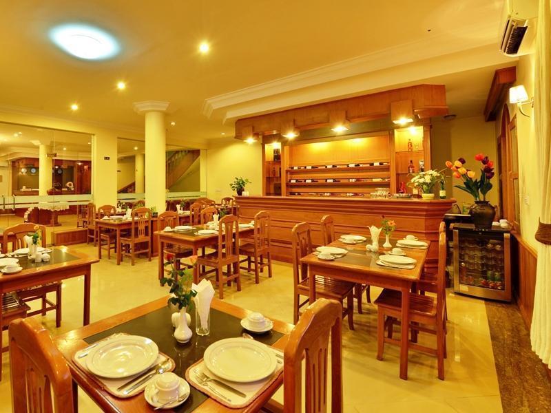 Win Unity Hotel Pyin Oo Lwin Exteriör bild